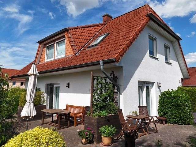 Einfamilienhaus Laage - 5 Zimmer, 141 m&sup2;, 435.000&euro; | Angebot:27323920