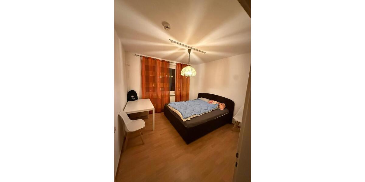 Etagenwohnung Elmenhorst/Lichtenhagen Lichtenhagen - 3 Zimmer, 55 m&sup2;, 780&euro; | Angebot:26635652