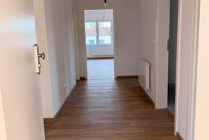 Wohnung Rostock Groß-Klein - 3 Zimmer, 83 m&sup2;, 1.200&euro; | Angebot:25319262