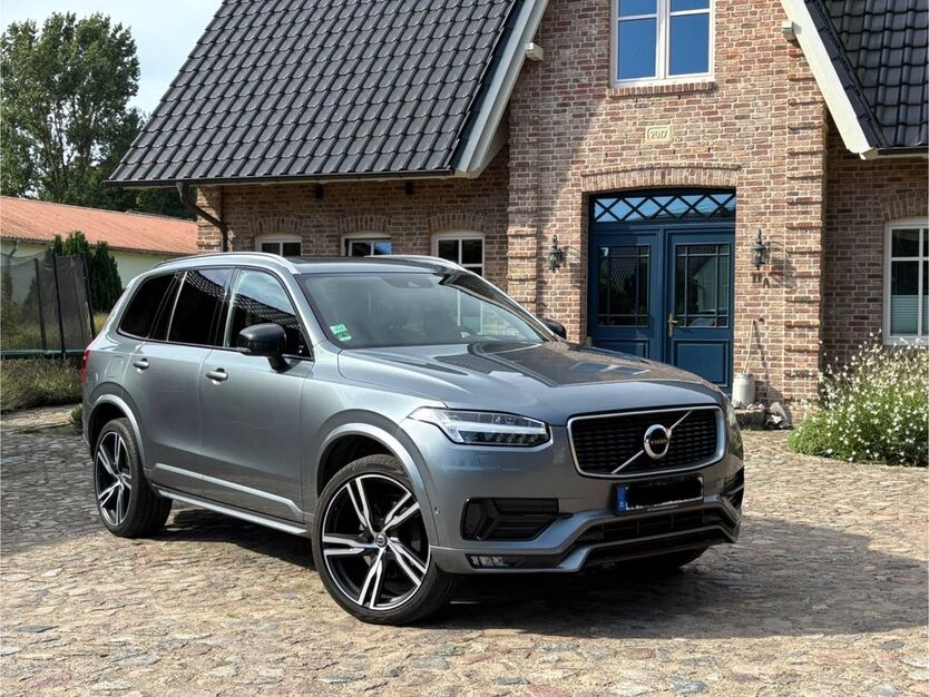 Volvo XC90 178.500 km 28.900 € Rostock 18055