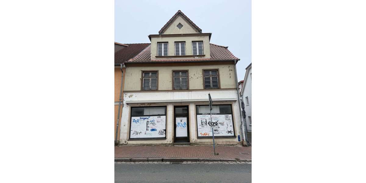 Einfamilienhaus Schwaan - 20 Zimmer, 354 m&sup2;, 149.000&euro; | Angebot:24428073