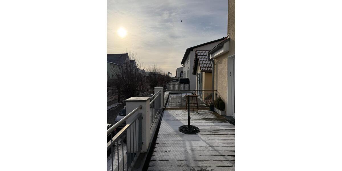 Etagenwohnung Rostock Hohe Düne - 2 Zimmer, 50 m&sup2;, 1.300&euro; | Angebot:25225459