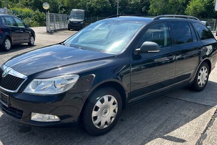 Skoda Octavia 294.000 km 1.699 &euro; Rostock 18106