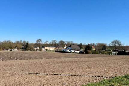 Grundstück Schwaan Hof Tatschow - 94.000&euro; | Angebot:24031736