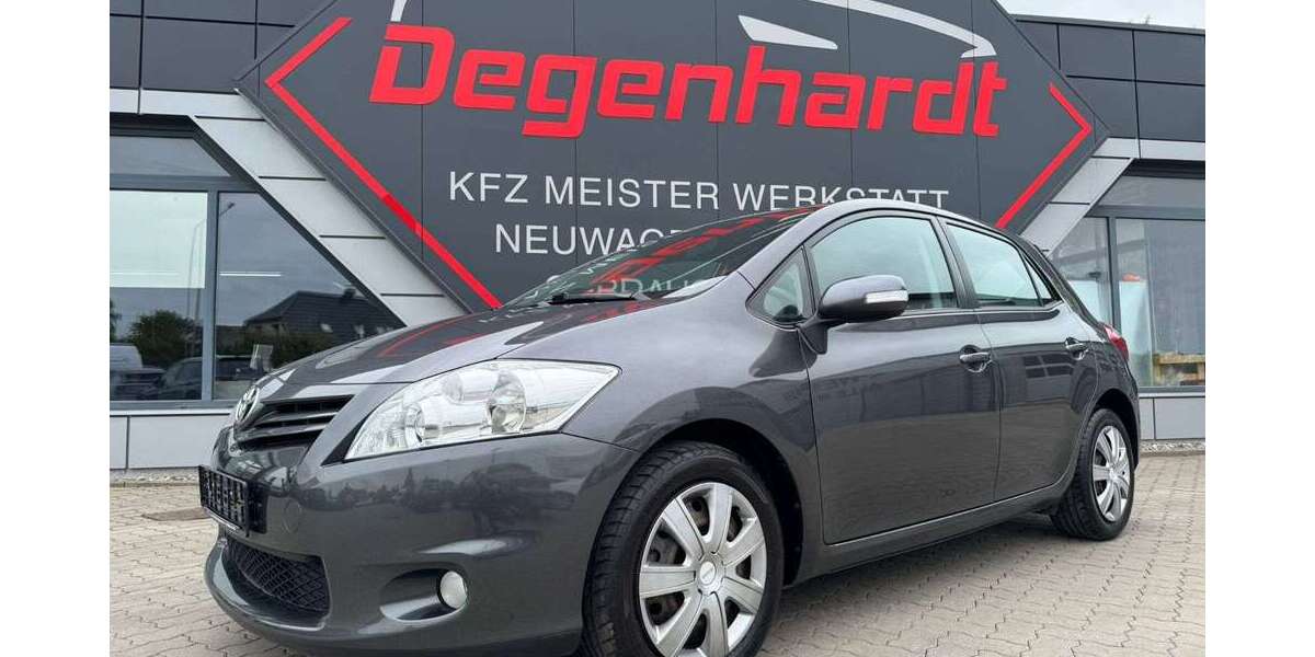 Toyota Auris 129.128 km 6.990 &euro; Mönchhagen 18182