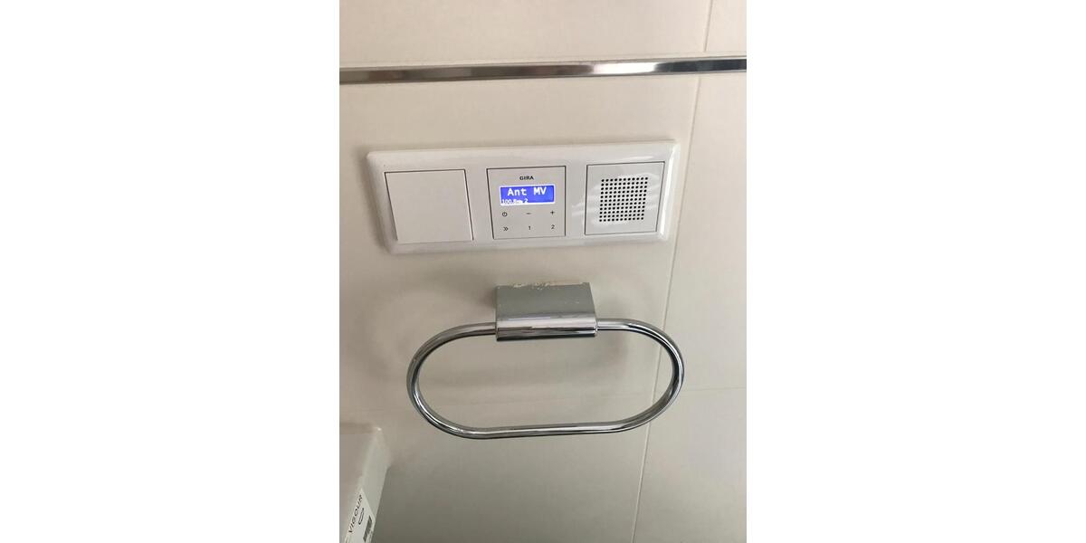 Etagenwohnung Rostock Hansaviertel - 3 Zimmer, 105 m&sup2;, 1.520&euro; | Angebot:26001825