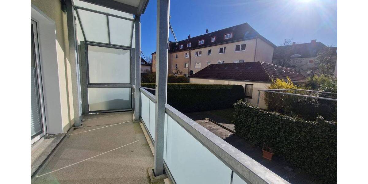 Etagenwohnung Rostock Seebad Warnemünde - 3 Zimmer, 81 m&sup2;, 380.000&euro; | Angebot:26160402