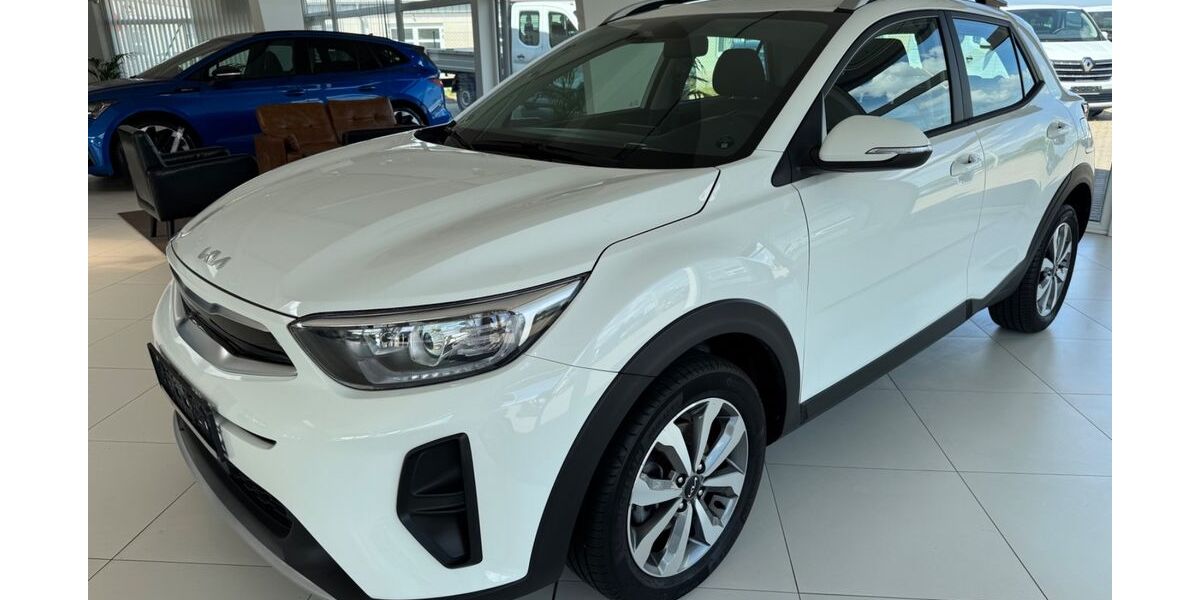 Kia Stonic 22.030 km 18.970 &euro; Bad Doberan 18209