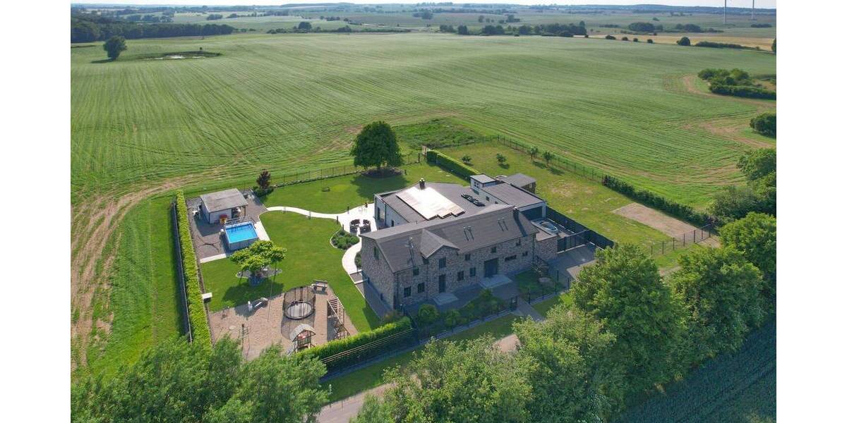 Einmaliges Anwesen mit Weitblick 7 zimmer