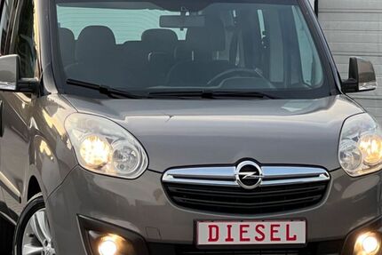 Opel Combo 100.629 km 9.990 &euro; ROSTOCK 18146