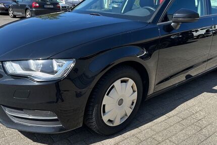 Audi A3 280.000 km 5.949 &euro; Stäbelow bei Rostock 18198