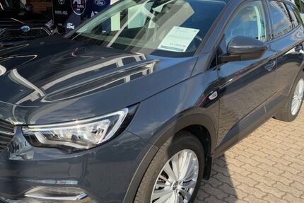 Opel Grandland (X) 116.651 km 13.450 € Rostock 18059