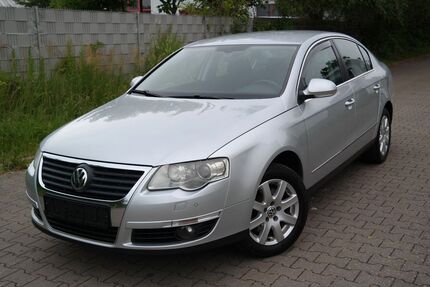 VW Passat 274.881 km 2.488 € Bad Doberan 18209