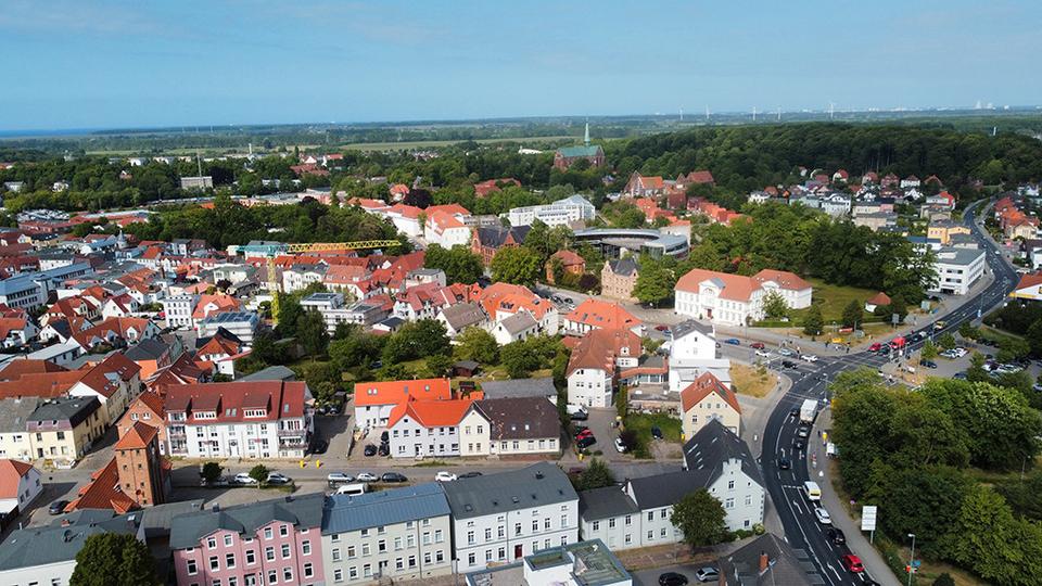 Erdgeschoßwohnung Bad Doberan - 2 Zimmer, 54 m&sup2;, 864&euro; | Angebot:25978954