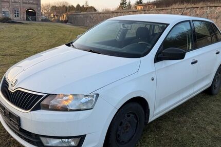 Skoda Rapid 223.015 km 2.600 &euro; Tessin 18195