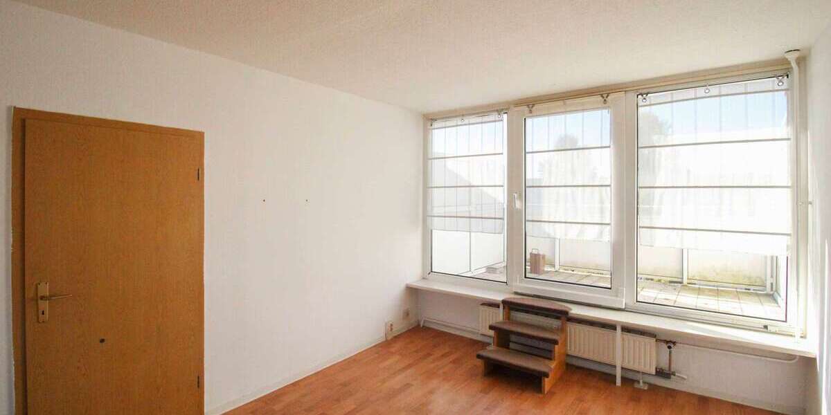 Etagenwohnung Rostock Lütten Klein - 2 Zimmer, 55 m&sup2;, 125.000&euro; | Angebot:27318286