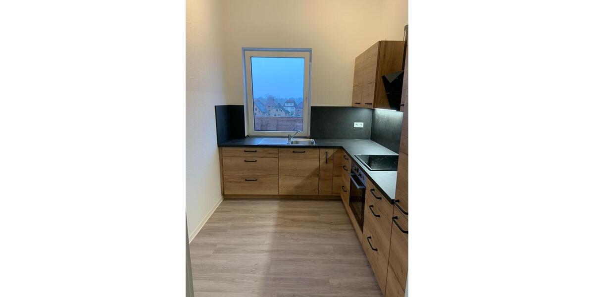 Dachgeschoßwohnung Bützow - 3 Zimmer, 76 m&sup2;, 820&euro; | Angebot:26676797