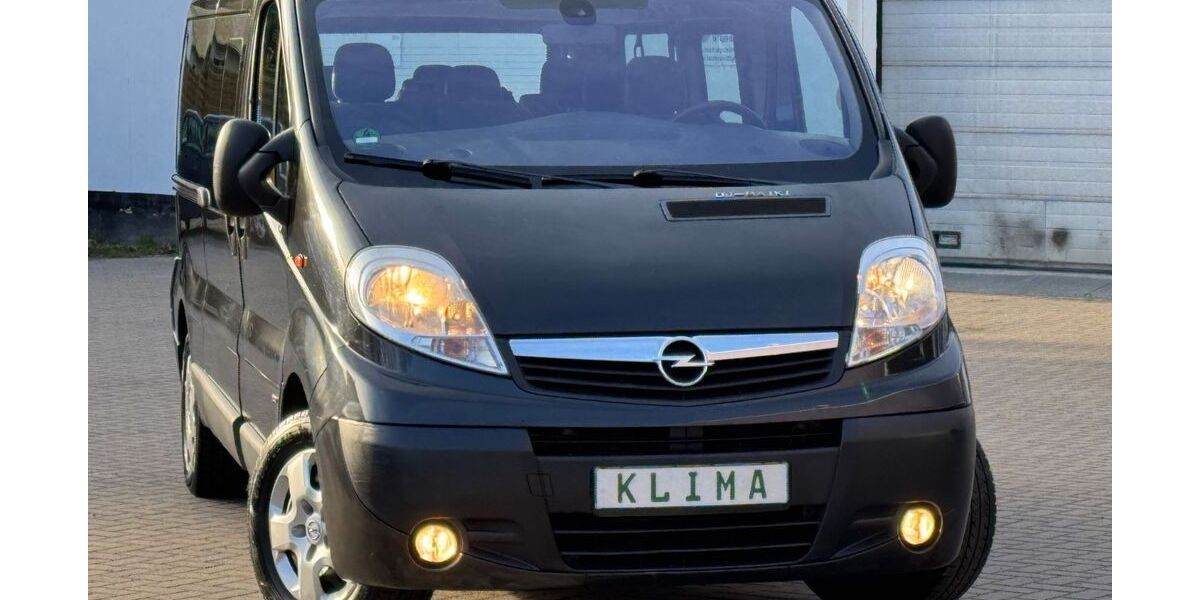 Opel Vivaro 234.601 km 7.990 &euro; ROSTOCK 18146