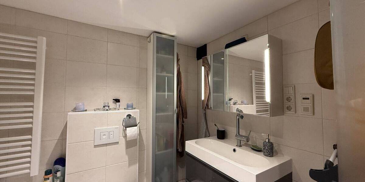 Etagenwohnung Rostock Brinckmansdorf - 4 Zimmer, 83 m&sup2;, 235.000&euro; | Angebot:26642704