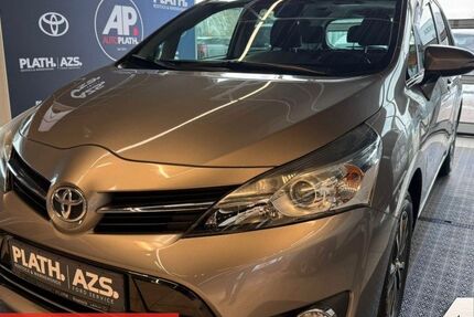 Toyota Verso 52.021 km 15.490 &euro; Rostock 18059