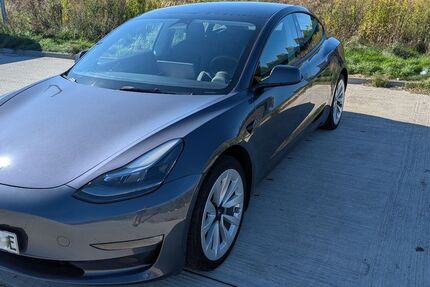 Tesla Model 3 56.000 km 29.500 € Rostock 18055
