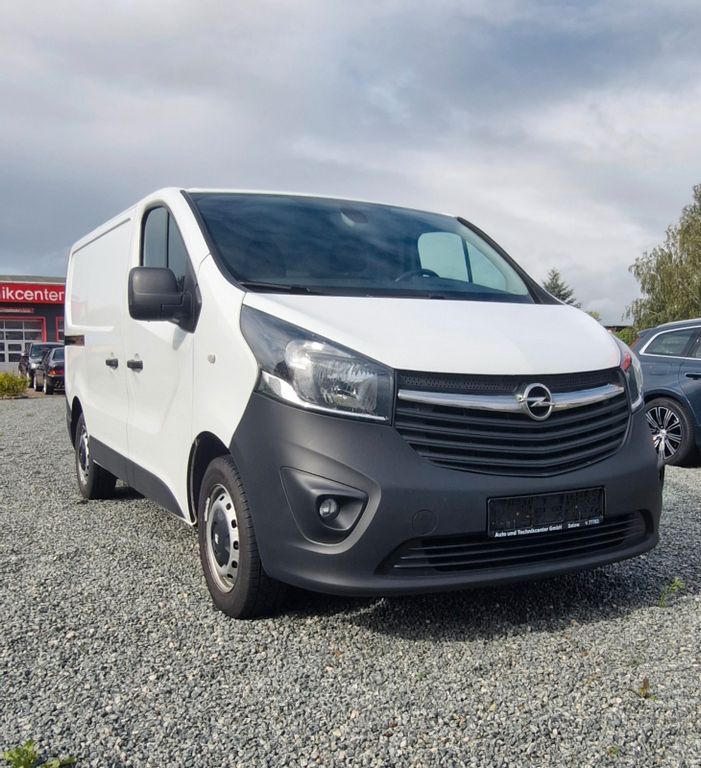 Opel Vivaro 112.200 km 10.999 € Satow 18239