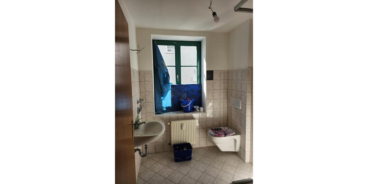 Erdgeschoßwohnung Bützow - 1 Zimmer, 32 m&sup2;, 275&euro; | Angebot:26279315