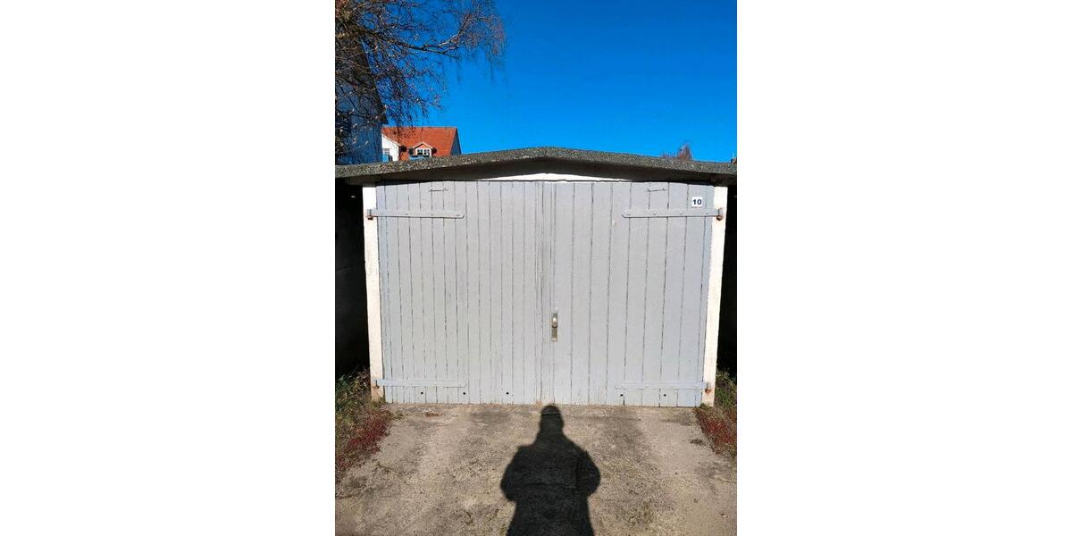 Garagen / Stellplätze Lambrechtshagen - 110&euro; | Angebot:26548696