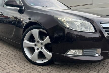 Opel Insignia 186.300 km 7.999 € Rostock 18106