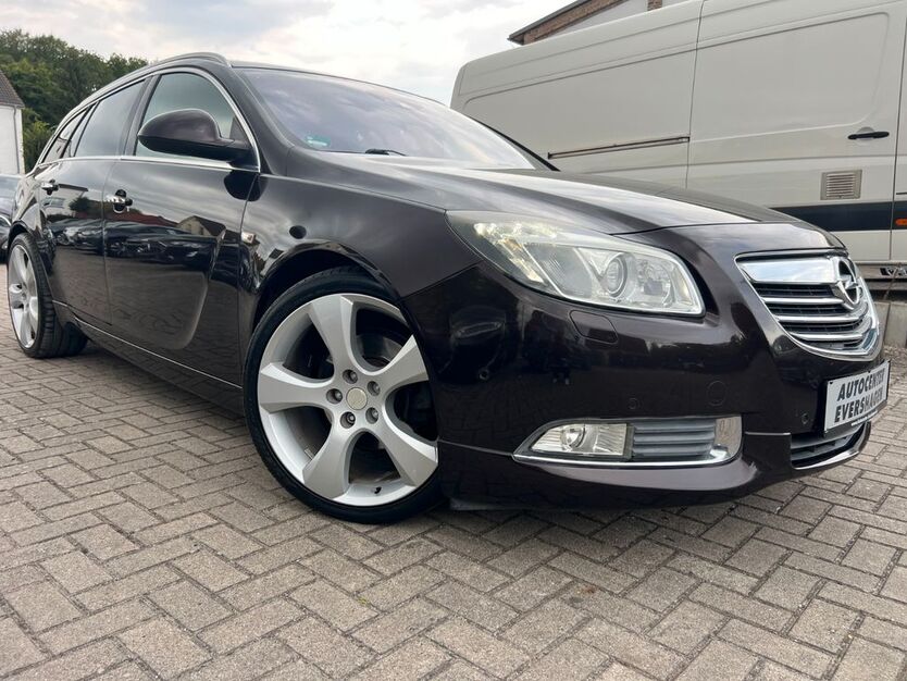 Opel Insignia 186.300 km 7.999 € Rostock 18106