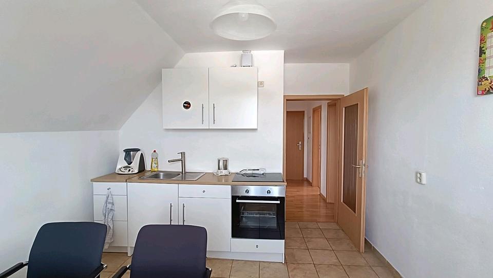 Dachgeschoßwohnung Laage - 2 Zimmer, 46 m&sup2;, 350&euro; | Angebot:26007490