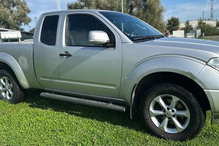Nissan Navara 247.013 km 5.500 € Rostock 18147