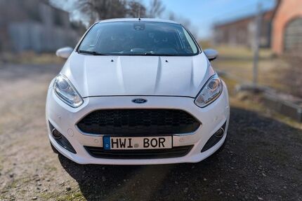 Ford Fiesta 63.000 km 7.000 &euro; Passee 23992