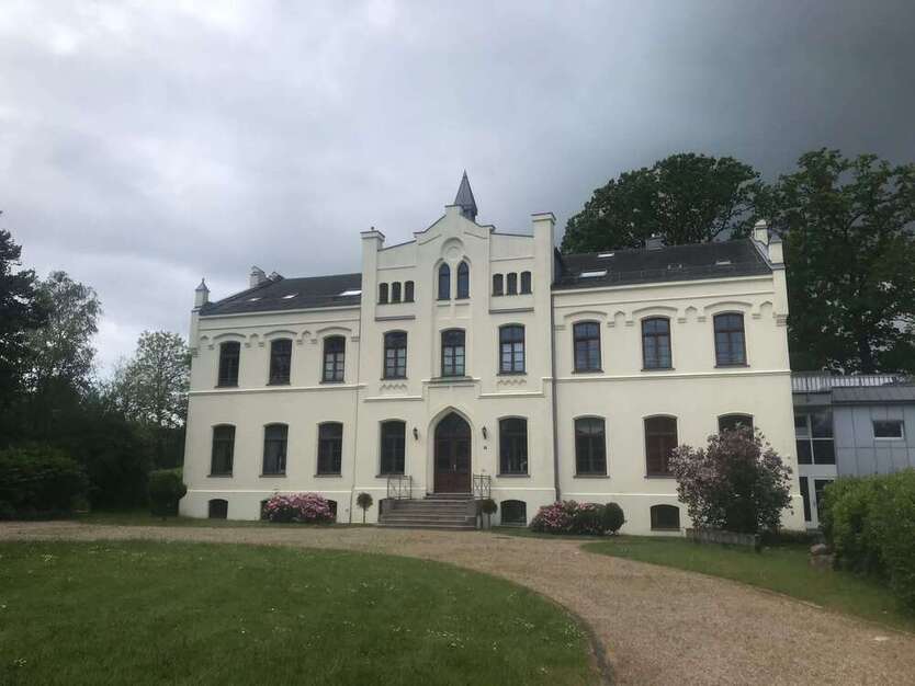 Wohnung zum Kaufen in Bastorf 459.000 € 74 m²