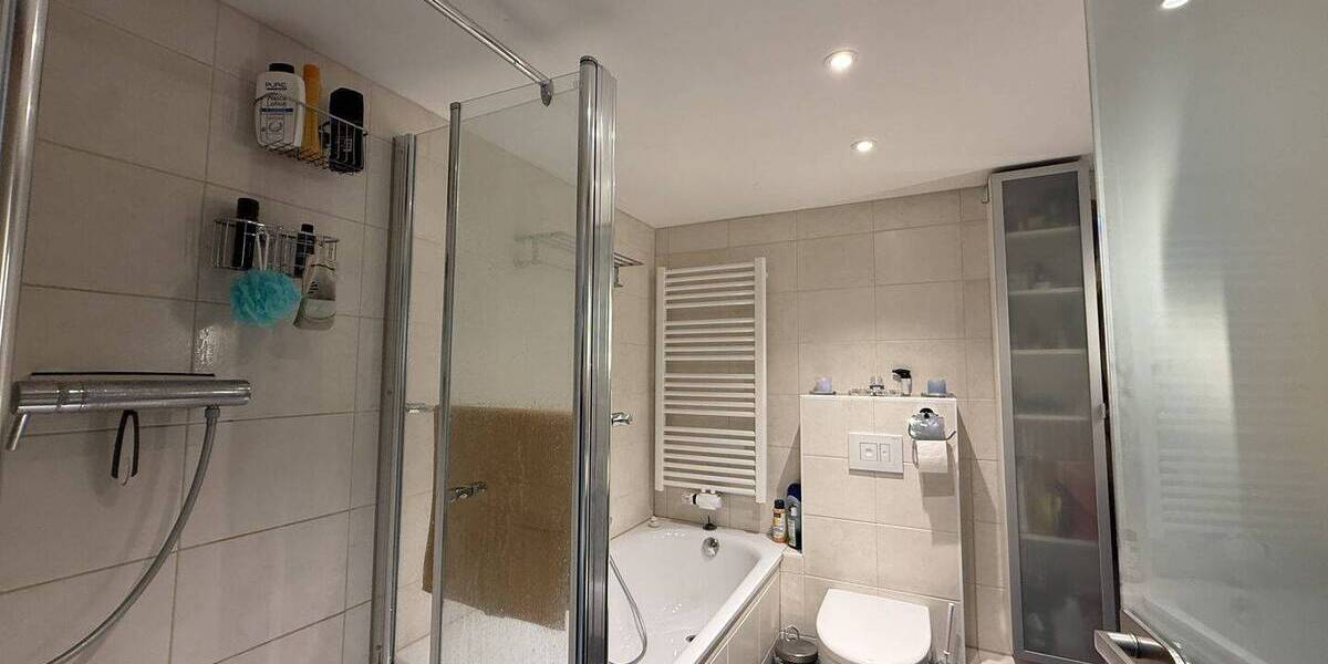 Etagenwohnung Rostock Brinckmansdorf - 4 Zimmer, 83 m&sup2;, 235.000&euro; | Angebot:26642704