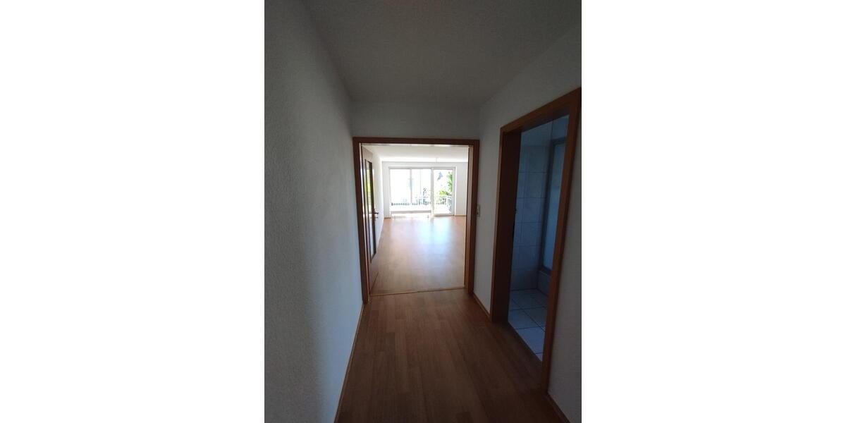Etagenwohnung Elmenhorst/Lichtenhagen Lichtenhagen - 2 Zimmer, 63 m&sup2;, 700&euro; | Angebot:26587986