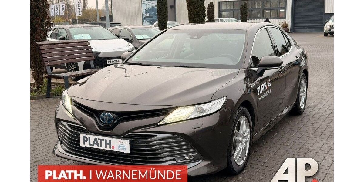 Toyota Camry 132.500 km 27.490 &euro; Rostock-Warnemünde 18119