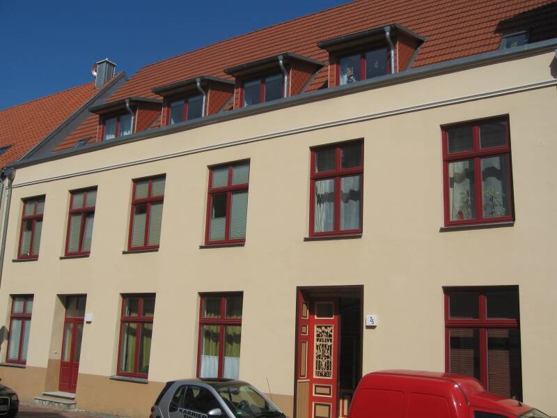 großzügige 1-Raum-Wohnung in der östlichen Altstadt 1 zimmer