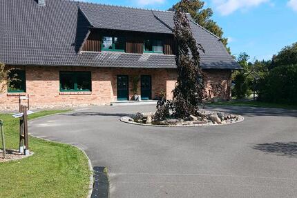Haus Marlow - 4 Zimmer, 130 m&sup2;, 1.199&euro; | Angebot:27705449