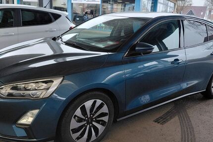 Ford Focus 66.395 km 12.890 &euro; Rostock 18106