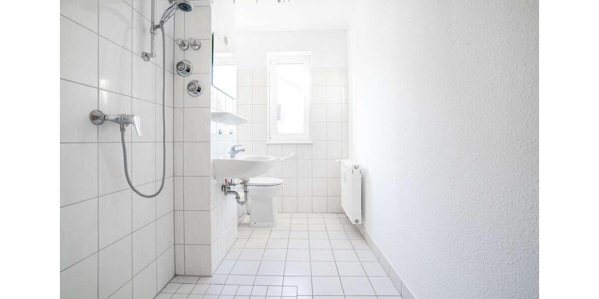 Etagenwohnung Bützow - 1 Zimmer, 36 m&sup2;, 250&euro; | Angebot:26083397