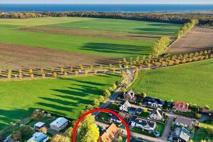 Architektenhaus an der Ostsee und angrenzendes Objekt zur vielseitigen Nutzung - derzeit 10 Zimmer Gästehaus 1 zimmer