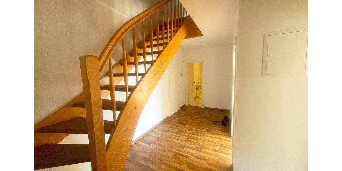 Maisonettenwohnung Dummerstorf - 3 Zimmer, 95 m&sup2;, 998&euro; | Angebot:26262728