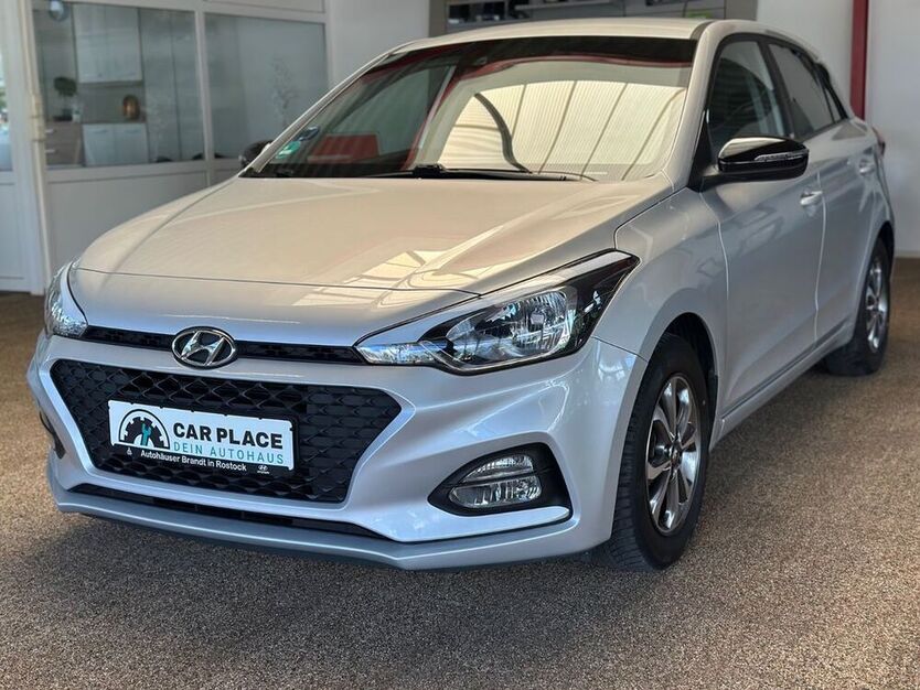 i20