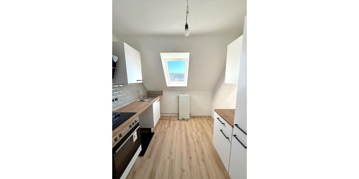 Dachgeschoßwohnung Schwaan - 1 Zimmer, 32 m&sup2;, 410&euro; | Angebot:26253920