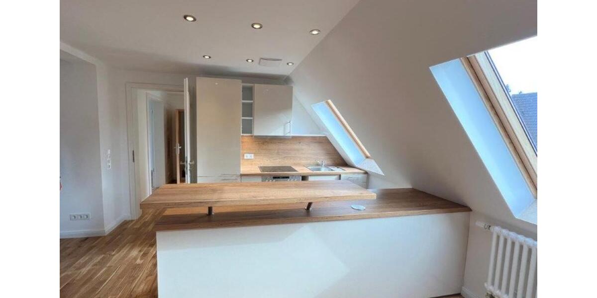 Dachgeschoßwohnung Laage - 3 Zimmer, 80 m&sup2;, 920&euro; | Angebot:25214614