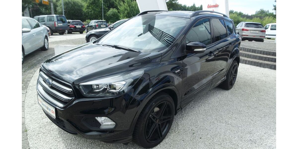 Ford Kuga 42.200 km 16.990 &euro; Rostock 18069