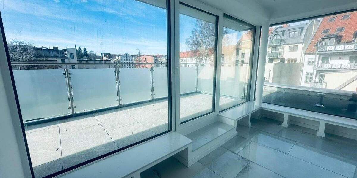 Etagenwohnung Rostock Stadtmitte - 4 Zimmer, 136 m&sup2;, 695.000&euro; | Angebot:25771086