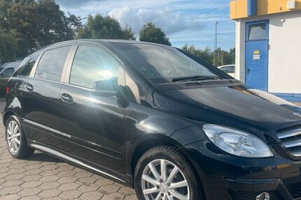 Mercedes-Benz B 180 174.014 km 4.700 &euro; Broderstorf 18184
