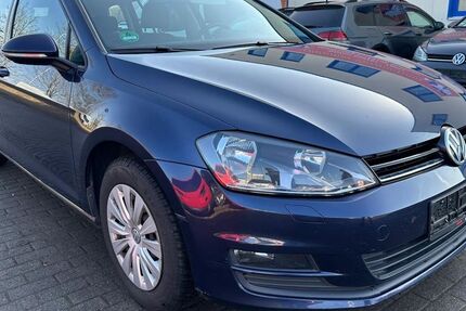 VW Golf 321.000 km 4.998 &euro; Stäbelow bei Rostock 18198